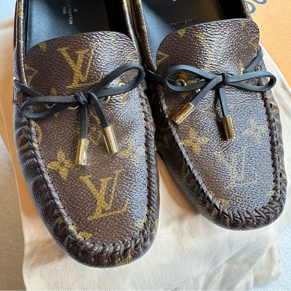 🛍️🛍️ LOUIS VUITTON FULL MONOGRAM FLAT LOAFER MOCCASIN : ITALY - Picture 3 of 11